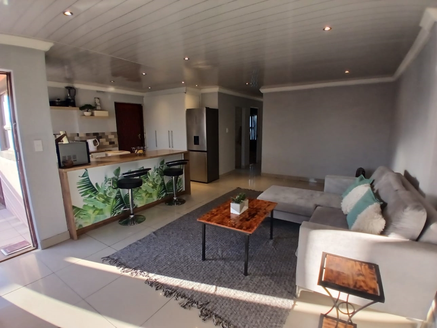 3 Bedroom Property for Sale in Silversands Western Cape